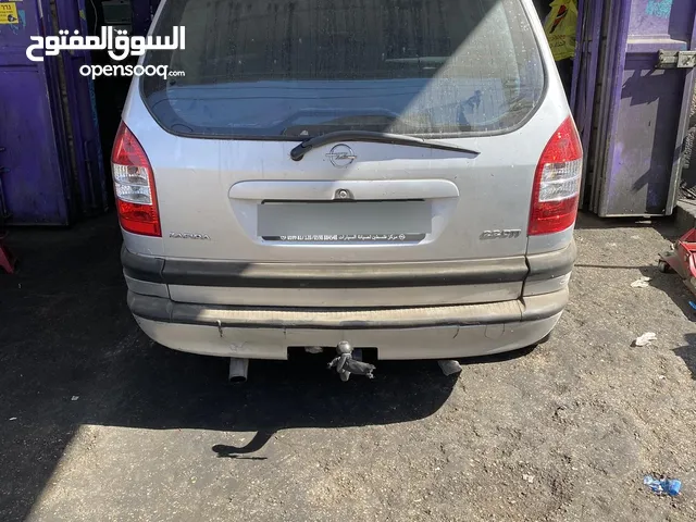 Opel zafira 2004