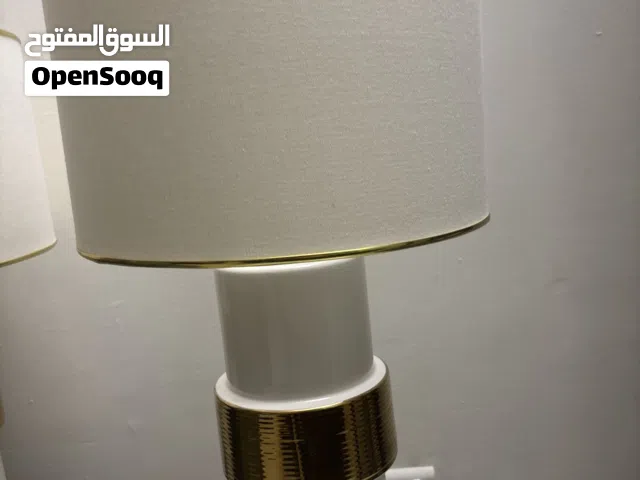 Table lamp