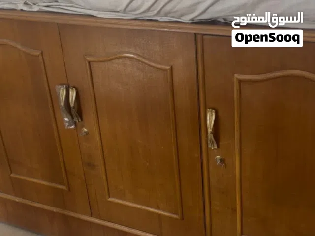 كنتور خشب نظيف