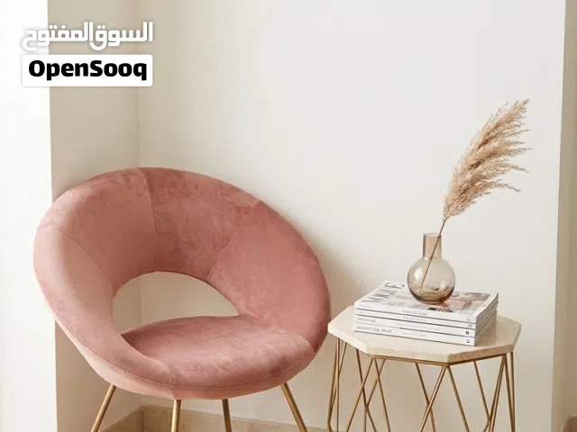 طقم طاولات ذهبي