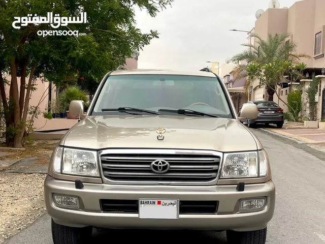 Toyota Land Cruiser 2003 in Southern Governorate