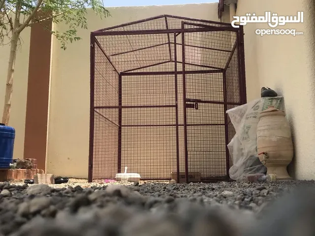 قفص للبيع كبير