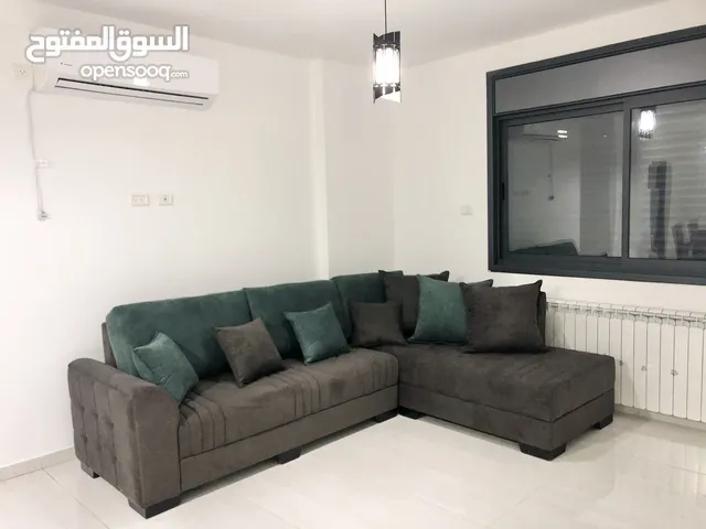 160 m2 3 Bedrooms Apartments for Rent in Ramallah and Al-Bireh Downtown