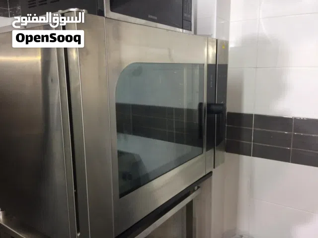 معدات مطعم مستعمل خفيف لماركة عالمية ...فرصتك اليوم