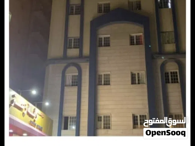 غرفة معروضه للايجار