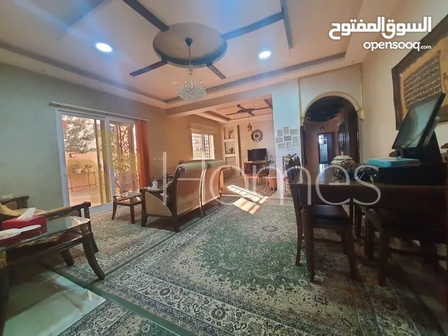 700 m2 4 Bedrooms Villa for Sale in Amman Naour
