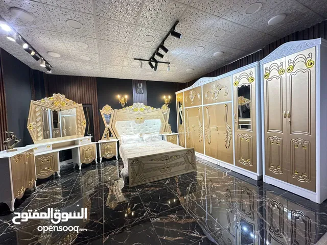 غرفه نوم عراقيه وخشب عراقي والتصميم تركي الشغل درجه اولى ثقيل