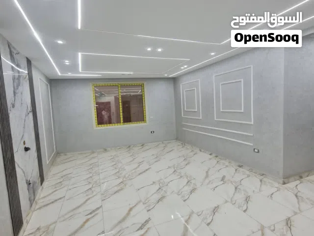 200 m2 3 Bedrooms Apartments for Sale in Giza Haram