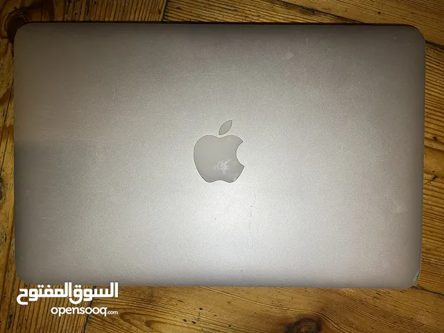 بحالة ممتازة MacBook Air 11 inch Mid 2013