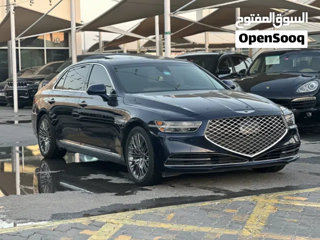 2022 Genesis G90