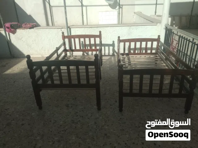 سرير أطفال سرير الله يبارك مافيش شي