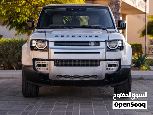 SUV Land Rover in Muscat