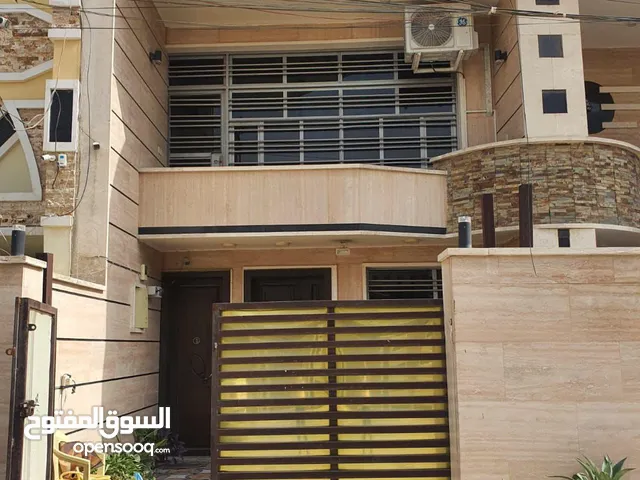 137 m2 3 Bedrooms Villa for Rent in Baghdad Saidiya
