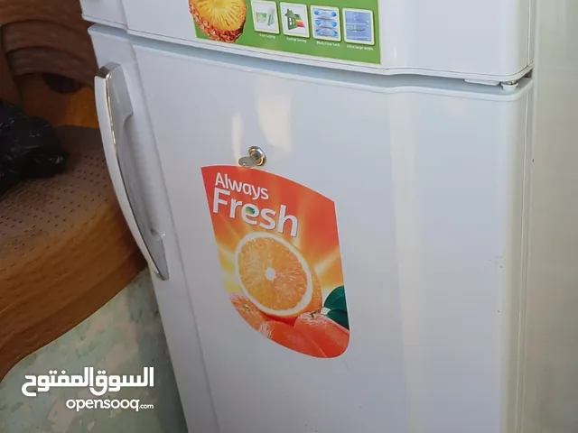 ثلاجه للبيع