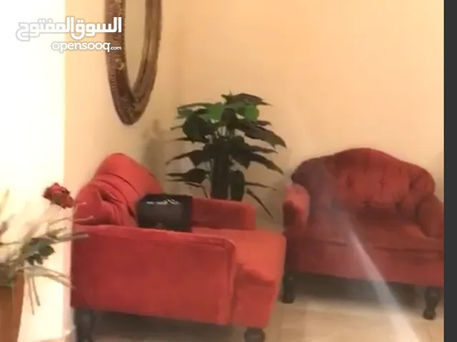 3 VILLA FOR SALE GOOD FOR BUSINESS IN A PRIME LOCATION