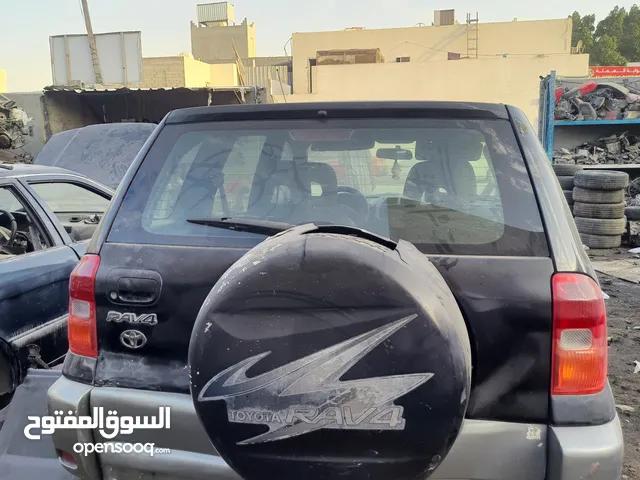 toyota rav4 2003 لبيع قطع غيار السيارات