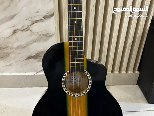 Guitar للبيع قيتار جديد  بالكرتون  نوعية جديدة