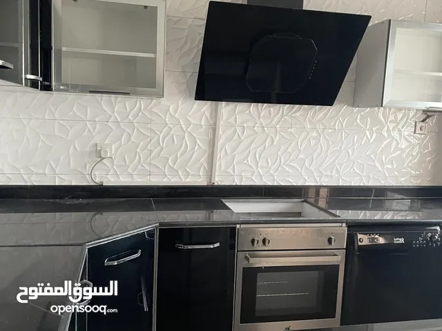 150 m2 3 Bedrooms Apartments for Sale in Benghazi Qar Yunis