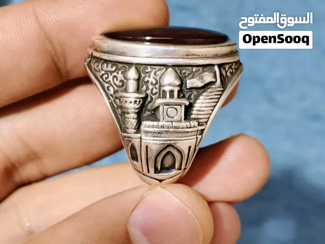 خاتم عقيق يماني كرزي مشف أحمر صياغة علي جنگي ثقيل جدا نحت يدوي خاتم روعه خاتم عقيق يماني كرزي مشف