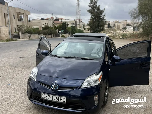 Used Toyota Prius in Amman