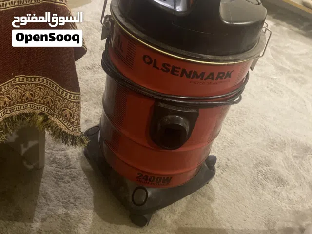 مكنسة كهربائيه