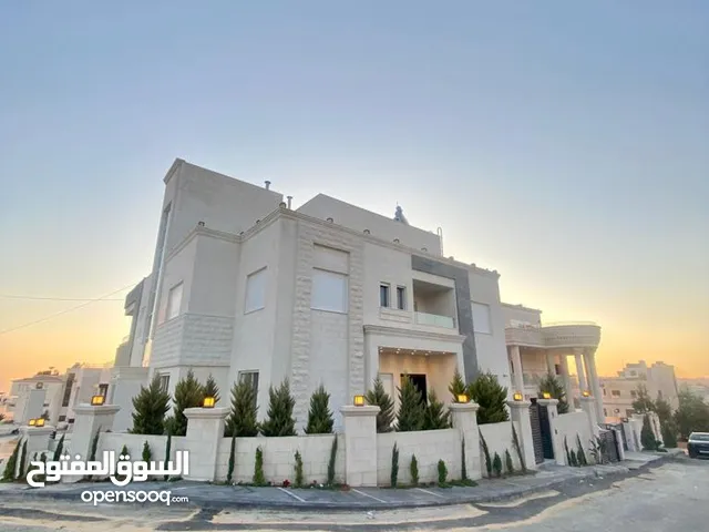 650 m2 More than 6 bedrooms Villa for Sale in Amman Al-Thuheir