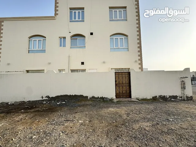 96 m2 3 Bedrooms Apartments for Sale in Muscat Al Maabilah