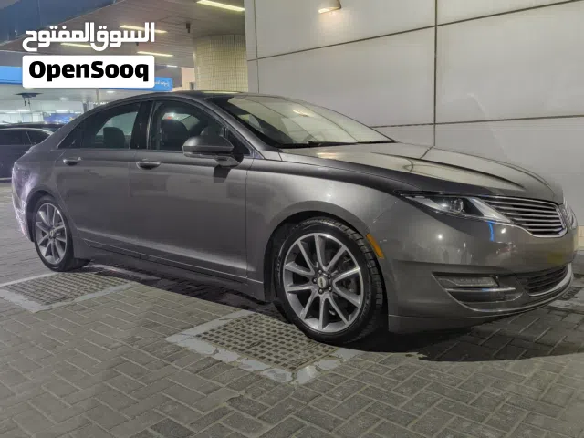 2014 لينكولن MKZ Standard