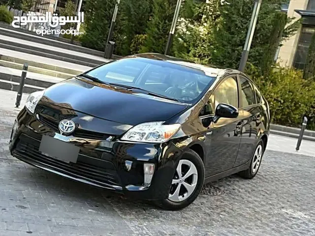 Used Toyota Prius in Amman