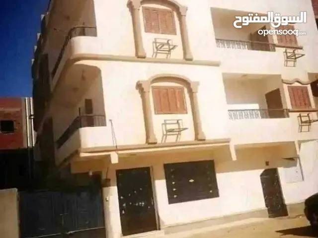 170 m2 4 Bedrooms Townhouse for Sale in Suez Other