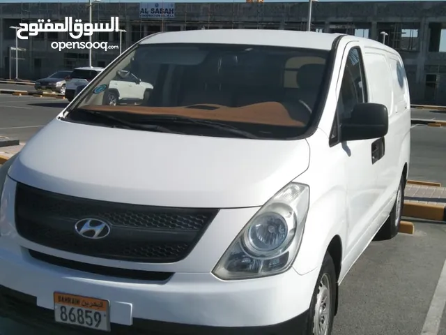 Used Hyundai H1 in Central Governorate