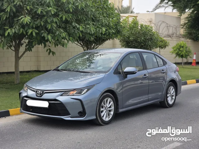 TOYOTA COROLLA 2.0L XLI 2020 MODEL NEATLY MAINTAINED FAMILY USED CLEAN SEDAN CAR FOR QUICK SALE