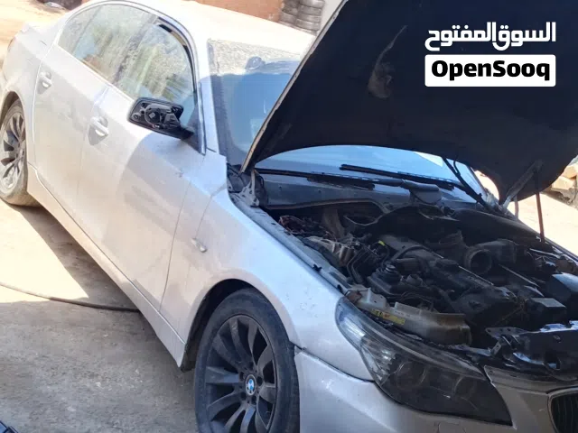 2008 بي ام دبليو الفئة 5 528