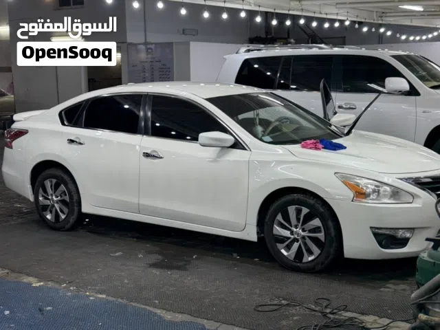 2014 نيسان التيما SV