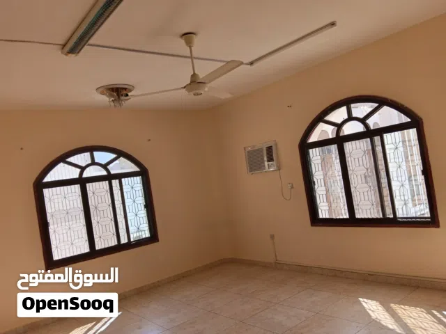 1 bedroom with attached bathroom for rent