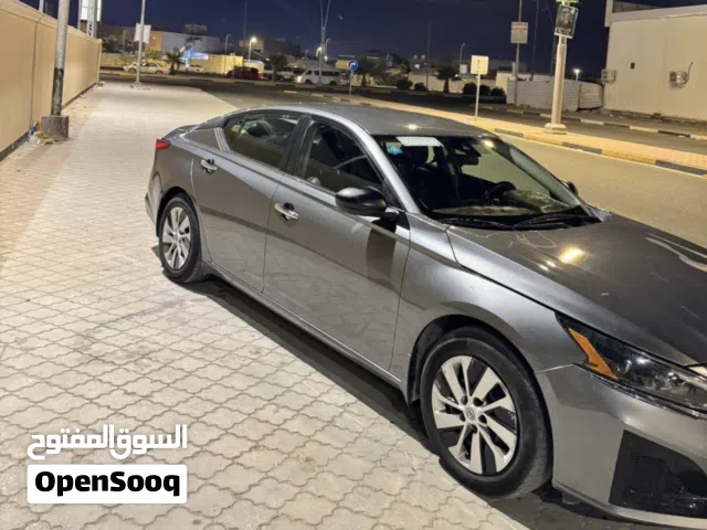 2024 Nissan Altima SV