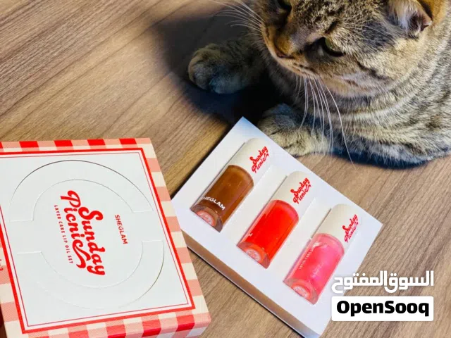 شيكلام استعدي لأحلى لمسة جاذبية مع مجموعة Sheglam Sunday Picnic – Layer Cake Lip Oil  ثلاث زيوت
