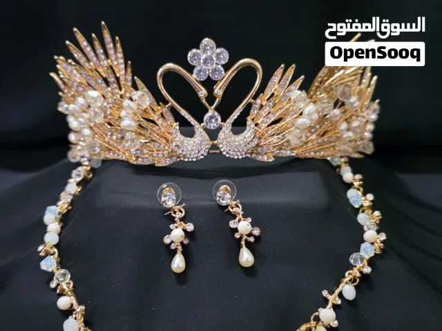 للايجار اطقم عقد زفاف طبعا جديدات