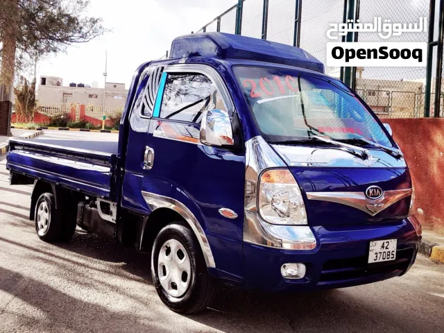 كيا بنجو 2010 كبينه وربع بحاله ممتازه