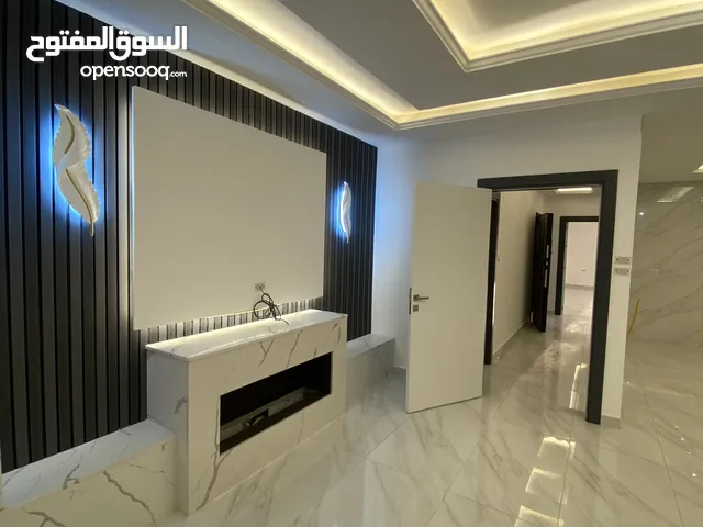 250m2 5 Bedrooms Apartments for Sale in Amman Al-Shabah