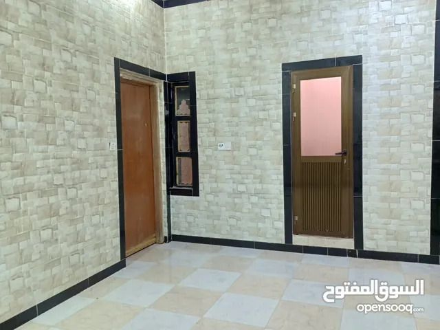 100m2 2 Bedrooms Apartments for Rent in Basra Tuwaisa