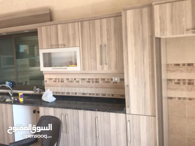 289 m2 4 Bedrooms Apartments for Sale in Amman Deir Ghbar