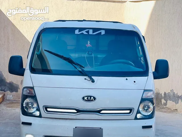 Used Kia Other in Tripoli