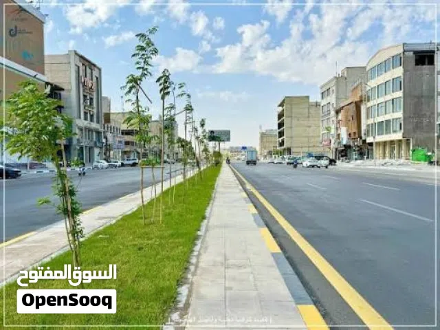 بناية ركن للايجار تجارية في منطقة الطويسة