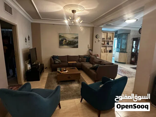 205 m2 3 Bedrooms Apartments for Sale in Ramallah and Al-Bireh Al Masyoon