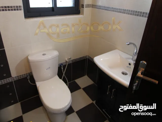 150 m2 3 Bedrooms Apartments for Rent in Ramallah and Al-Bireh Al Tira