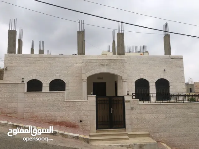 410 m2 More than 6 bedrooms Villa for Sale in Amman Naour