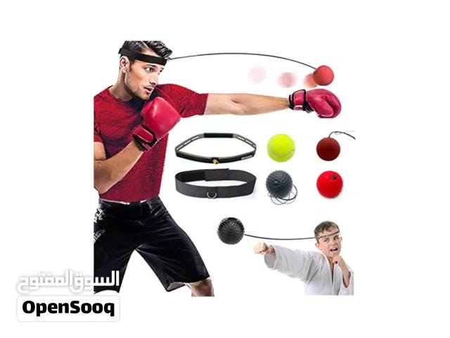 مجموعة كرات رد الفعل للملاكمة - 4 كرات ملاكمة و2 عصابة رأس قابلة للتعديل. 3 كرات بمستويات صعوبة، لتد