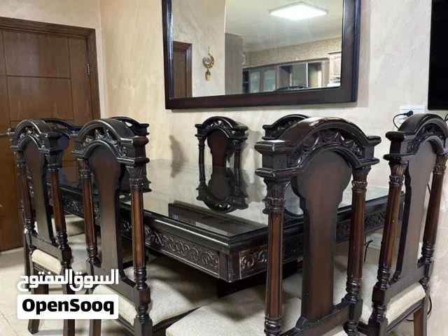 طقم طاولة سفرة و 8 كراسي كامل التفاصيل في الوصف