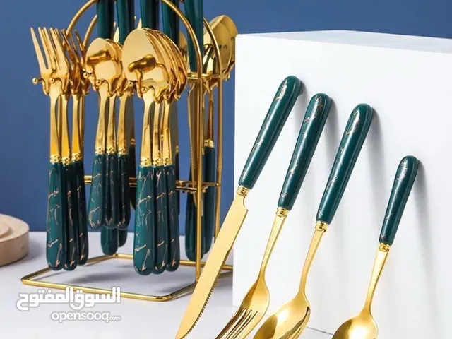 ملاعق ذهبية عرض